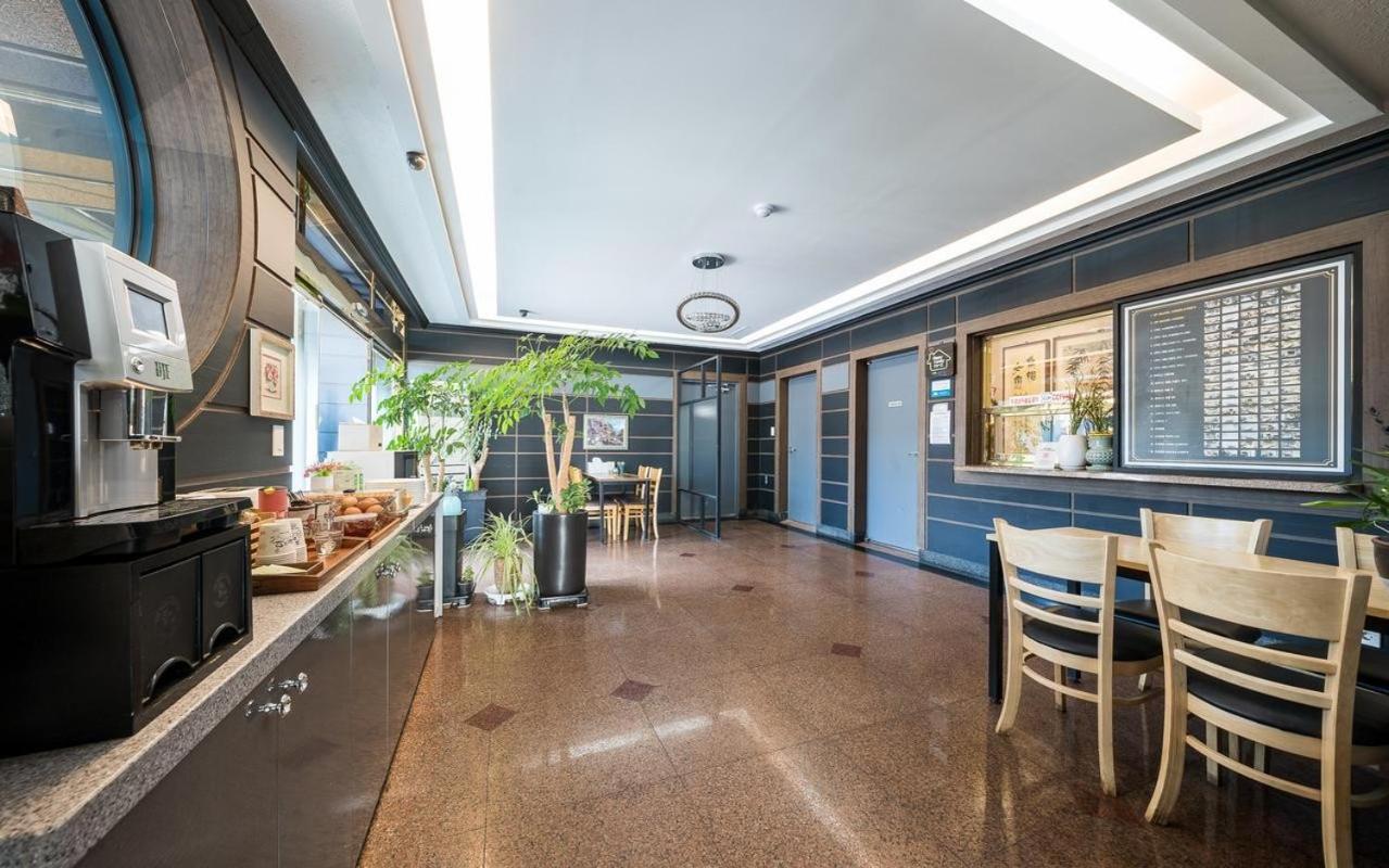 Hotel New Evergreen Mokpo Exterior photo