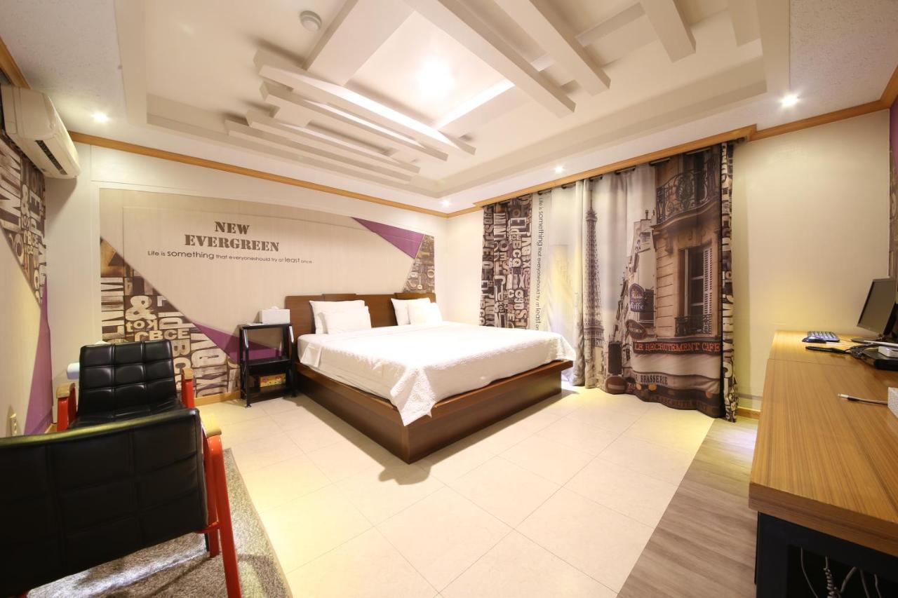 Hotel New Evergreen Mokpo Exterior photo