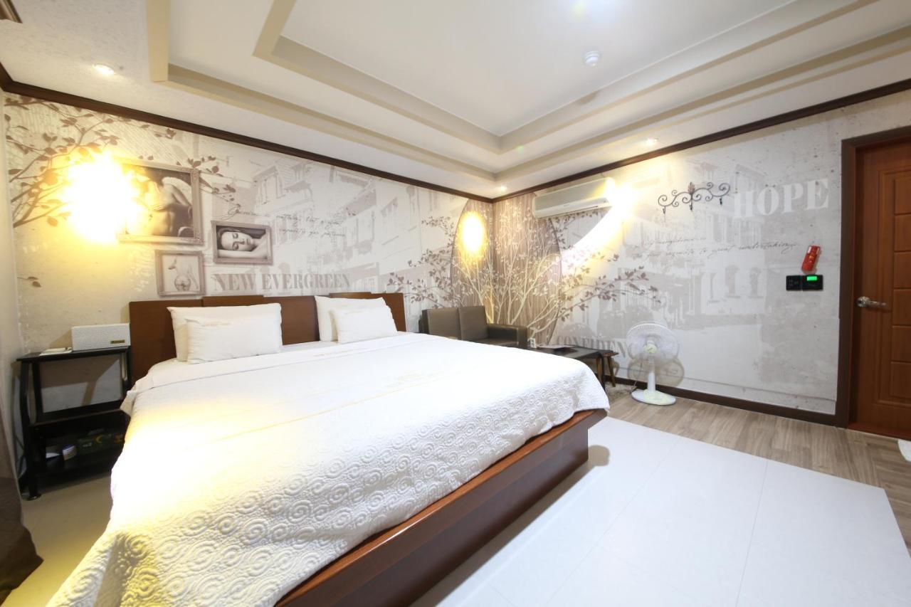 Hotel New Evergreen Mokpo Exterior photo